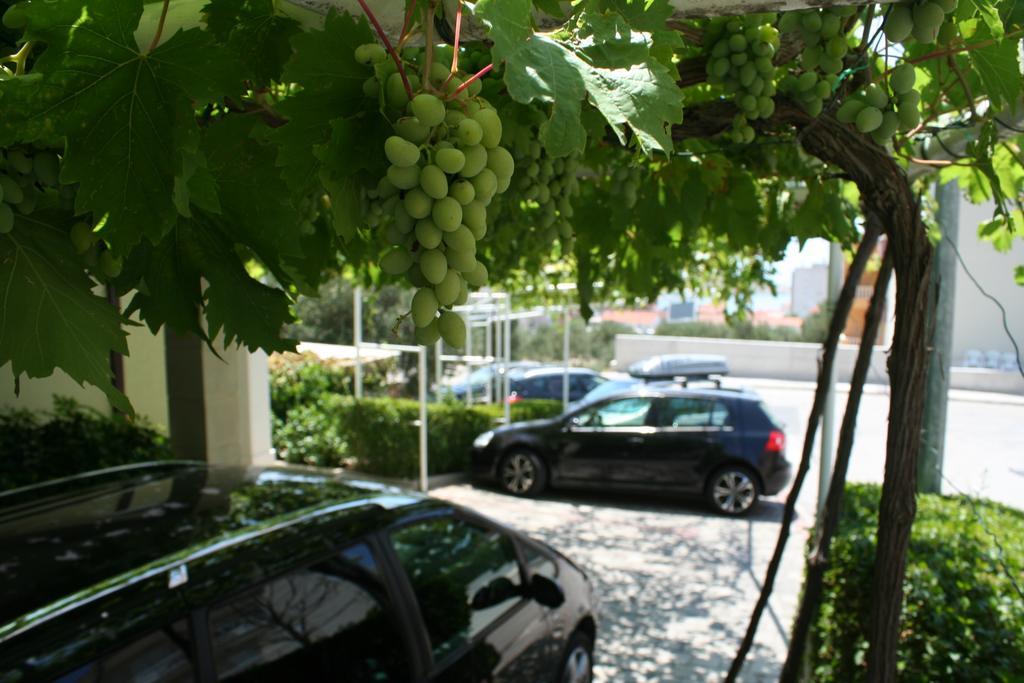 Apartments Rados Makarska Exterior foto